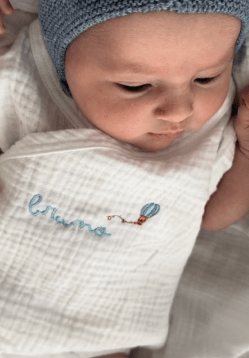 PELELE CRUZADO GLOBO PERSONALIZADO